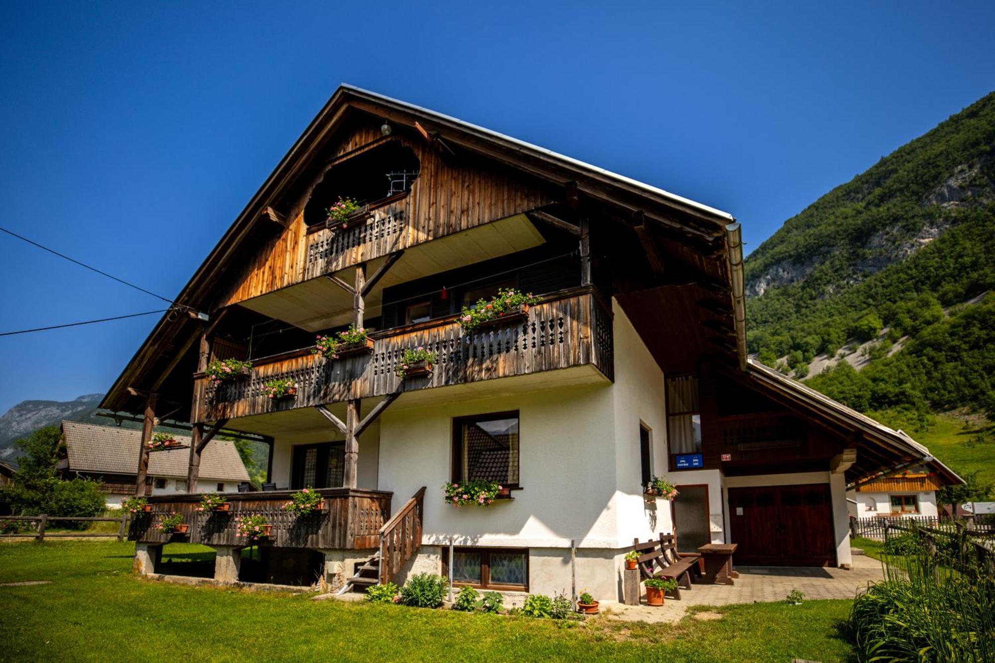 Apartment And Room Mateja Kovacic Bohinj Exterior foto